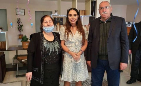 Leyla Əliyeva “qocalar evi”ndə olub - FOTO