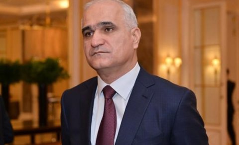 Şahin Mustafayev yeni rəhbəri kollektivə təqdim etdi