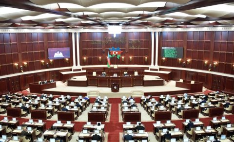 Yeni qanun layihəsi müzakirəyə çıxarılır