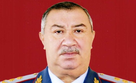 İşdən çıxarılan general haqda maraqlı məlumatlar - 48 yaşında diplom alıb...