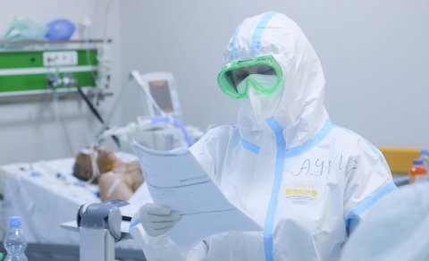 Azərbaycanda koronavirusa yoluxanların karantin müddəti azaldılır