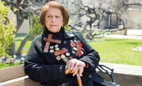 Fatma Səttarova: “Bu gün həyatımda ən dəyərli hədiyyəni aldım”