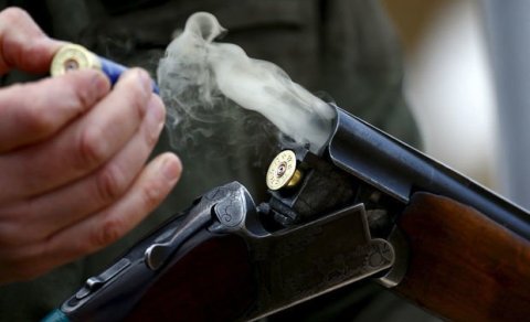 Azərbaycanda DƏHŞƏT: Dayı bacısı oğlunu güllələdi