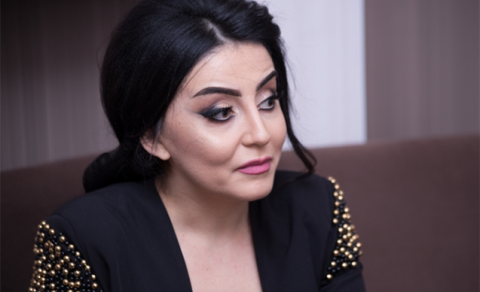 Maqsud Mahmudov Afət Fərmanqızını videolarla şantaj edib