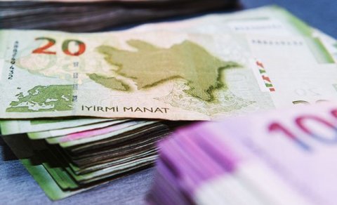 52 min manat mənimsəyən 