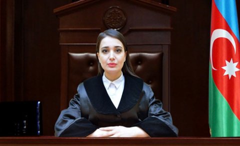 Taksi sürücüsü tərəfindən döyülən xanım hakimin atası vəfat etdi