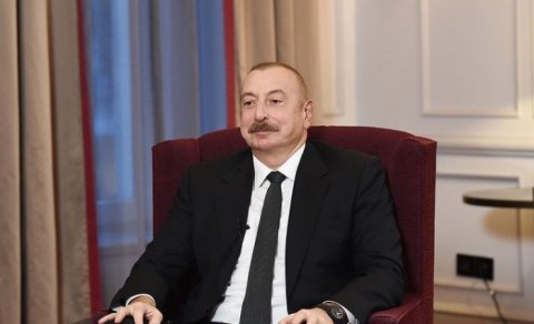 İlham Əliyev Gənclər Forumunda iştirak etdi - YENİLƏNİB