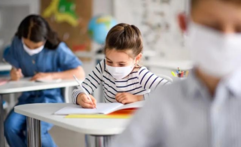 Bakıda koronavirusa görə bağlanan məktəb açıldı