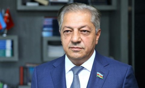 Cavanşir Feyziyevin Mətbuat Şurasının İdarə Heyətindən çıxarılması müzakirə olundu