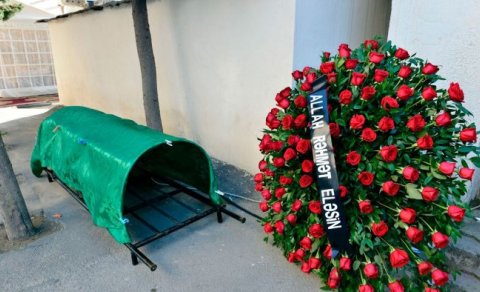 Əməkdar rəssam vəfat etdi - FOTO