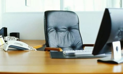 Yüksək vəzifəli şəxs həbs edildi (FOTO)