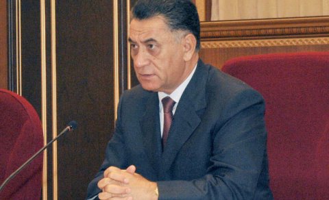 Ramil Usubovun rəis oğlu 50 min cərimələndi