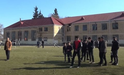 Birinci sinif şagirdinin məktəbdə ölməsinin təfərrüatı bilindi - VİDEO