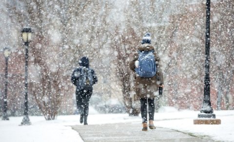 Sabah bəzi rayonlara qar yağacaq