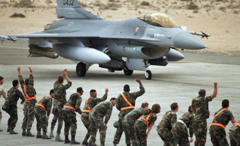Ağ Ev 14 milyard dollarlıq qırıcı satışını təsdiqlədi