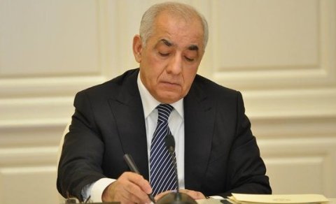 Əli Əsədov Artur Rasizadənin bu qərarını ləğv etdi