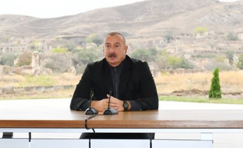 İlham Əliyevdən 8 martla bağlı PAYLAŞIM