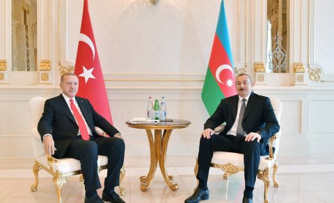 İlham Əliyev və Ərdoğan arasında görüş başladı (FOTOLAR+ YENİLƏNİB)