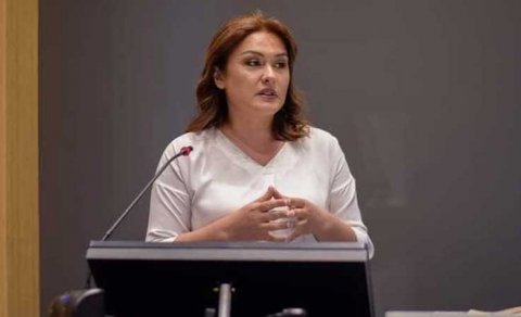 Günel Səfərova: 