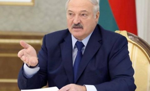 Lukaşenko Zelenskini HƏDƏLƏDİ