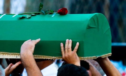 Məşhur azərbaycanlı yazıçı vəfat etdi - FOTO