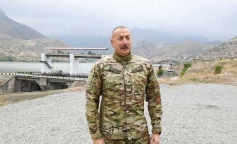 Dövlət başçısı Silahlı Qüvvələrlə bağlı QƏRAR İMZALADI