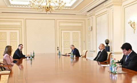 İlham Əliyev İtkin düşmüş şəxslər üzrə Beynəlxalq Komissiyanın baş direktorunu qəbul etdi