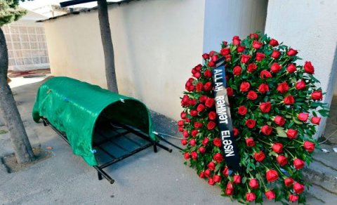 Tanınmış jurnalistə ağır itki üz verdi - FOTO