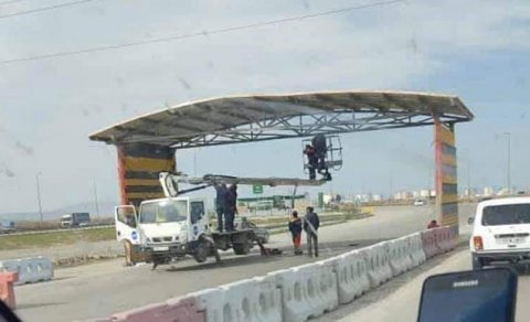 Karantin postları tamamilə sökülür