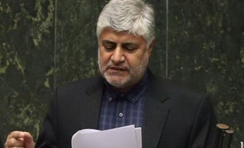 İranlı deputat: “Qonşu ölkələrdən kişilər İrana qadınlarla eyş-işrət yaşamağa gəlir”