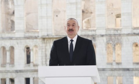 “Bu qurultayın adı Zəfər qurultayıdır və bu, təbiidir” - Prezident