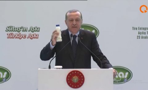 Qırmızı şərab, “samoqon”, şampan, ayran: Dünya liderlərinin sevimli içkiləri - VİDEO