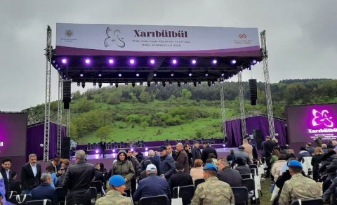 Şuşada V “Xarıbülbül” Festivalının açılışı olub, Prezident və birinci xanım iştirak edib - YENİLƏNİB