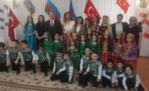 Nərimanov rayonu 183 nömrəli körpələr evində 28 May - Müstəqillik Günü ilə bağlı tədbir keçirilib