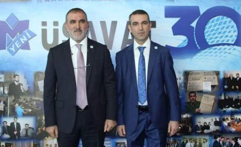 “Yeni Müsavat”dan Azər Ayxanın istefası ilə bağlı ilk açıqlama