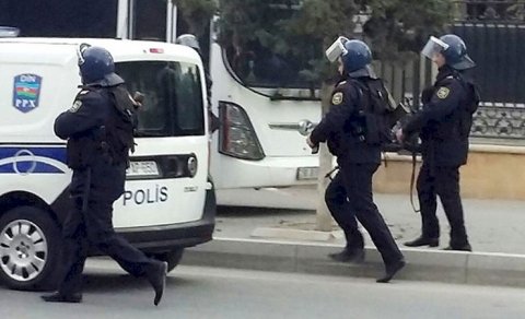 Polis Bərdədə əməliyyat keçirdi, saxlanılanlar var - FOTO