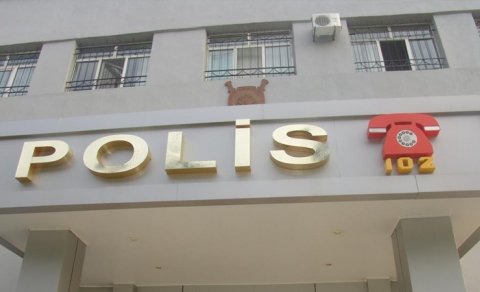 Qardaşı arvadını və övladlarını öldürməklə hədələdi, işə polis qarışdı