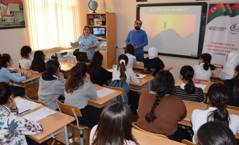 Bakı kəndlərində məktəbi 3-cü sinifdən tərk edən qızlar var