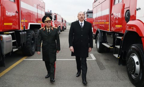 Prezident yeni alınmış xüsusi təyinatlı texnikalar və təcili tibbi yardım avtomobilləri ilə tanış oldu - FOTO/YENİLƏNİB