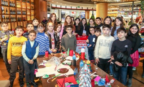 Coca-Cola Azərbaycan NARGIS CITY sərgisində ekoloji təlim təşkil edib