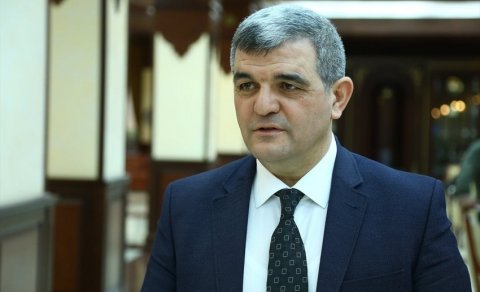 Prezidentin köməkçisi Fazil Mustafanı ziyarət edib