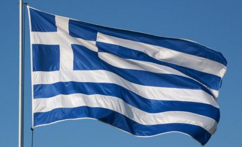 Yunanıstan 2,5 milyard avroluq beşillik istiqrazlar buraxıb