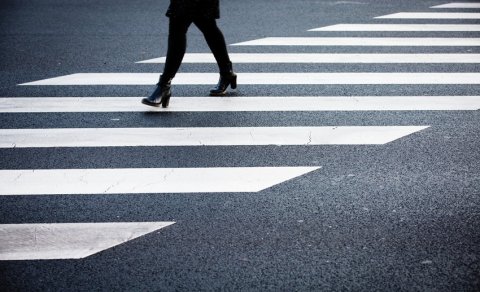 Bakıda avtomobil qadını vuraraq öldürüb