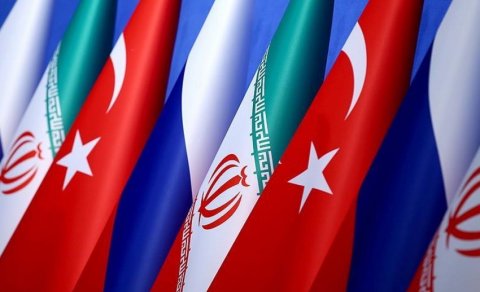 Türkiyə, Rusiya və İran XİN nümayəndə heyətləri arasında görüş başlayıb