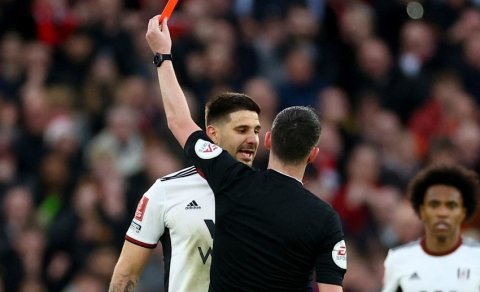 Premyer Liqa matçında hakimi itələyən futbolçuya 8 oyunluq cəza verilib
