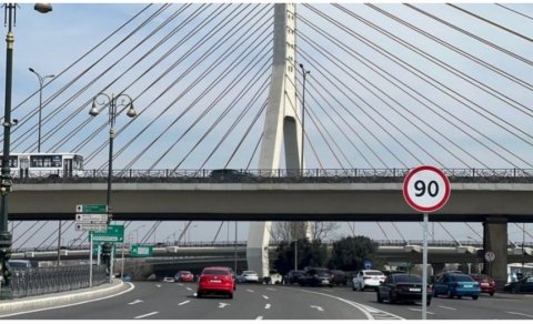 Bakıda iki yolda sürət həddinin endirilməsi ilə bağlı yol nişanları quraşdırılıb