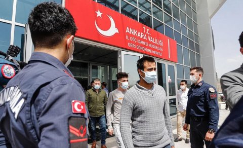 Türkiyəyə 3 milyona yaxın miqrantın qanunsuz daxil olmasının qarşısı alındı