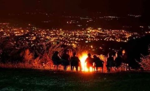 İrəvan qəbul etdi, Bakı.. - Xankəndidə gecə nələr baş verib? - Təcili toplantı