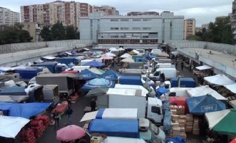 Bakıda bazarın satıcılarına qarşı 244 minlik dələduzluq edildi