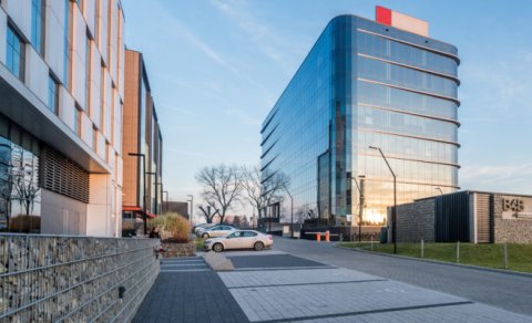 Euroclear bloklanmış Rusiya aktivlərinə investisiya qoymaqla 1,7 milyard avro qazanır